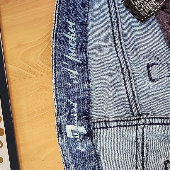 7 For All Mankind "A Pocket" Flare Leg Jeans - Picture 8 of 16